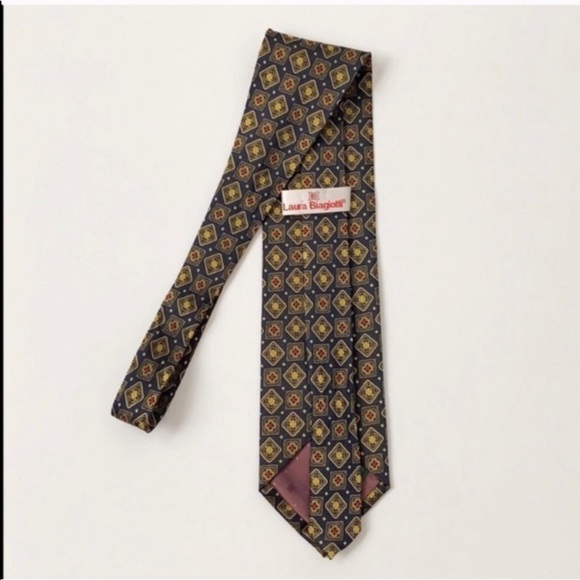 4 Men’s Ties Bundle 1 is Versace - Picture 9 of 14